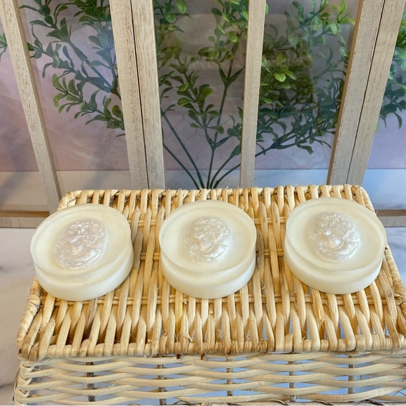 3 Bars Silver Cameo Soap Bar Set, Handmade, ( PRICE IS FIRM ) - Picture 2 of 8